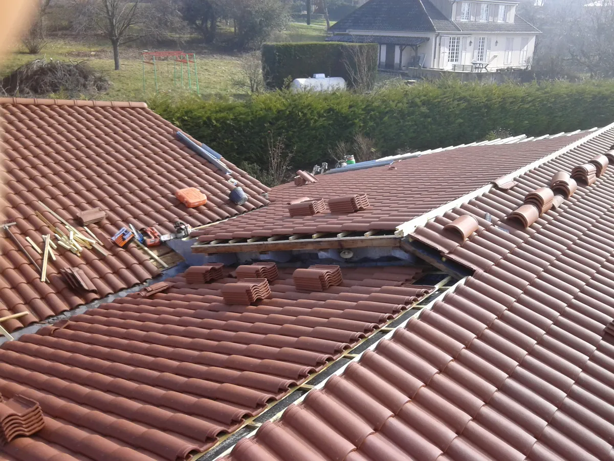 Chantier KUBETOIT : Couverture tuile terre cuite - Dardilly