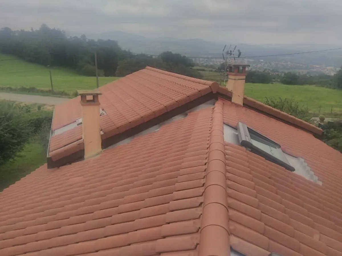 Chantier KUBETOIT : Couverture tuile terre cuite - Fleurieux-sur-l'Arbresle